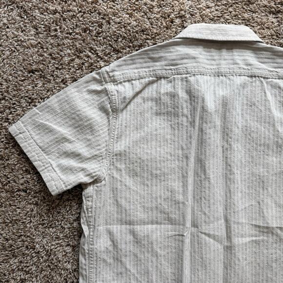 $125 Taylor Stitch Hawthorne SS Button Up Shirt Natural Stripe Men’s Size 42 / L - Picture 7 of 9